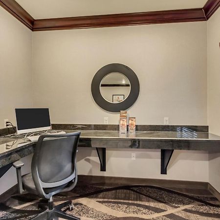 คอบเบิลสโตน โฮเทล แอนด์ สวีท - มอร์แกน Hotel Morgan ภายนอก รูปภาพ