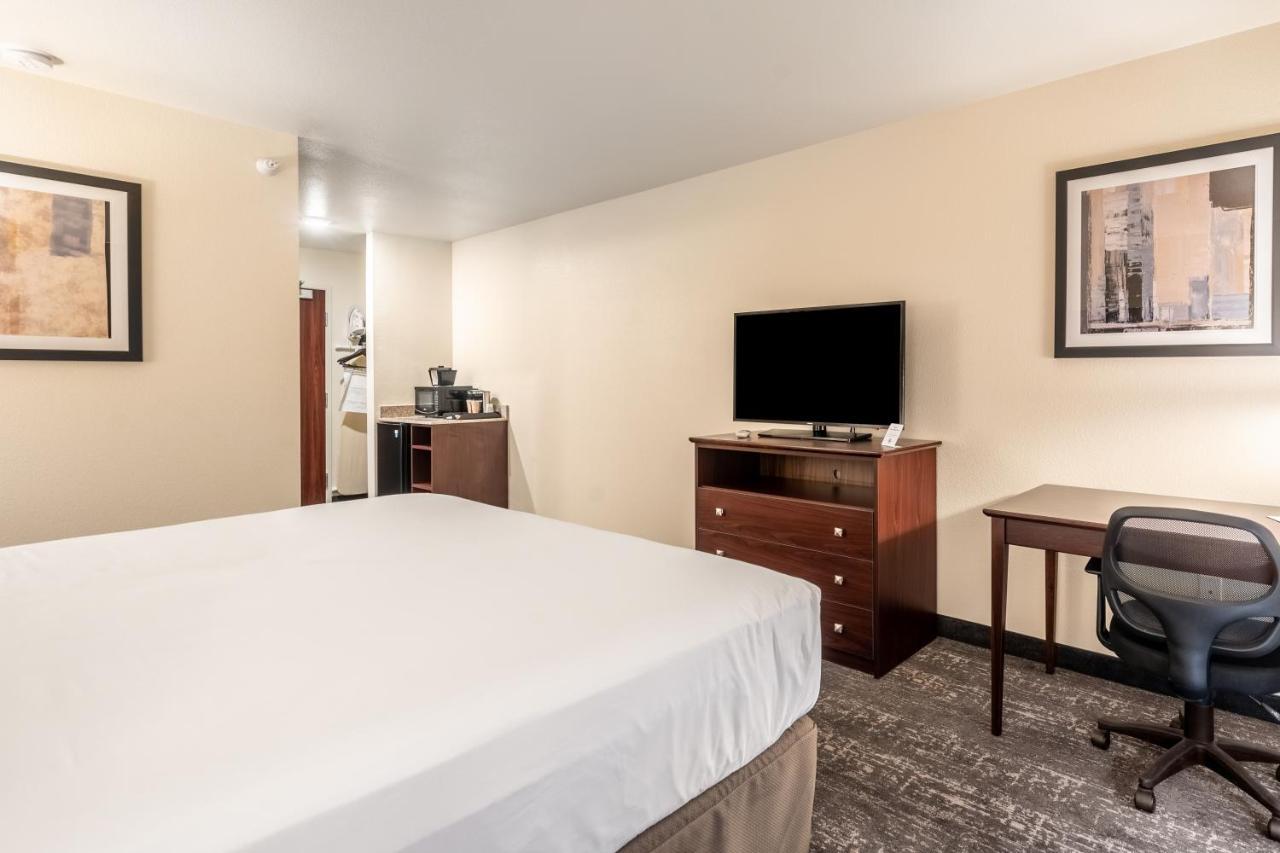 คอบเบิลสโตน โฮเทล แอนด์ สวีท - มอร์แกน Hotel Morgan ภายนอก รูปภาพ