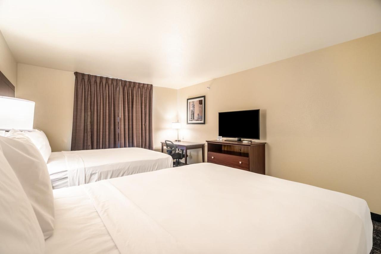คอบเบิลสโตน โฮเทล แอนด์ สวีท - มอร์แกน Hotel Morgan ภายนอก รูปภาพ