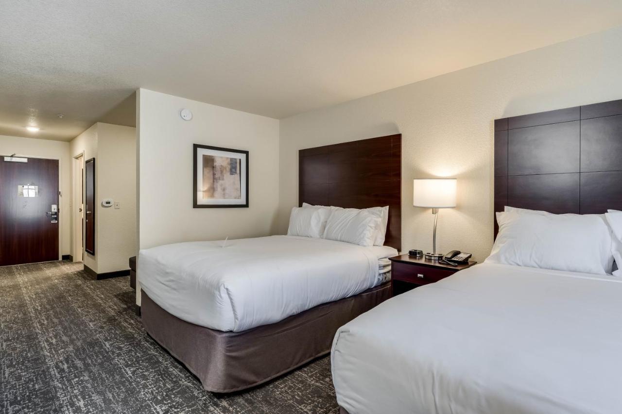 คอบเบิลสโตน โฮเทล แอนด์ สวีท - มอร์แกน Hotel Morgan ภายนอก รูปภาพ