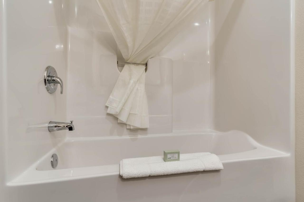 คอบเบิลสโตน โฮเทล แอนด์ สวีท - มอร์แกน Hotel Morgan ภายนอก รูปภาพ